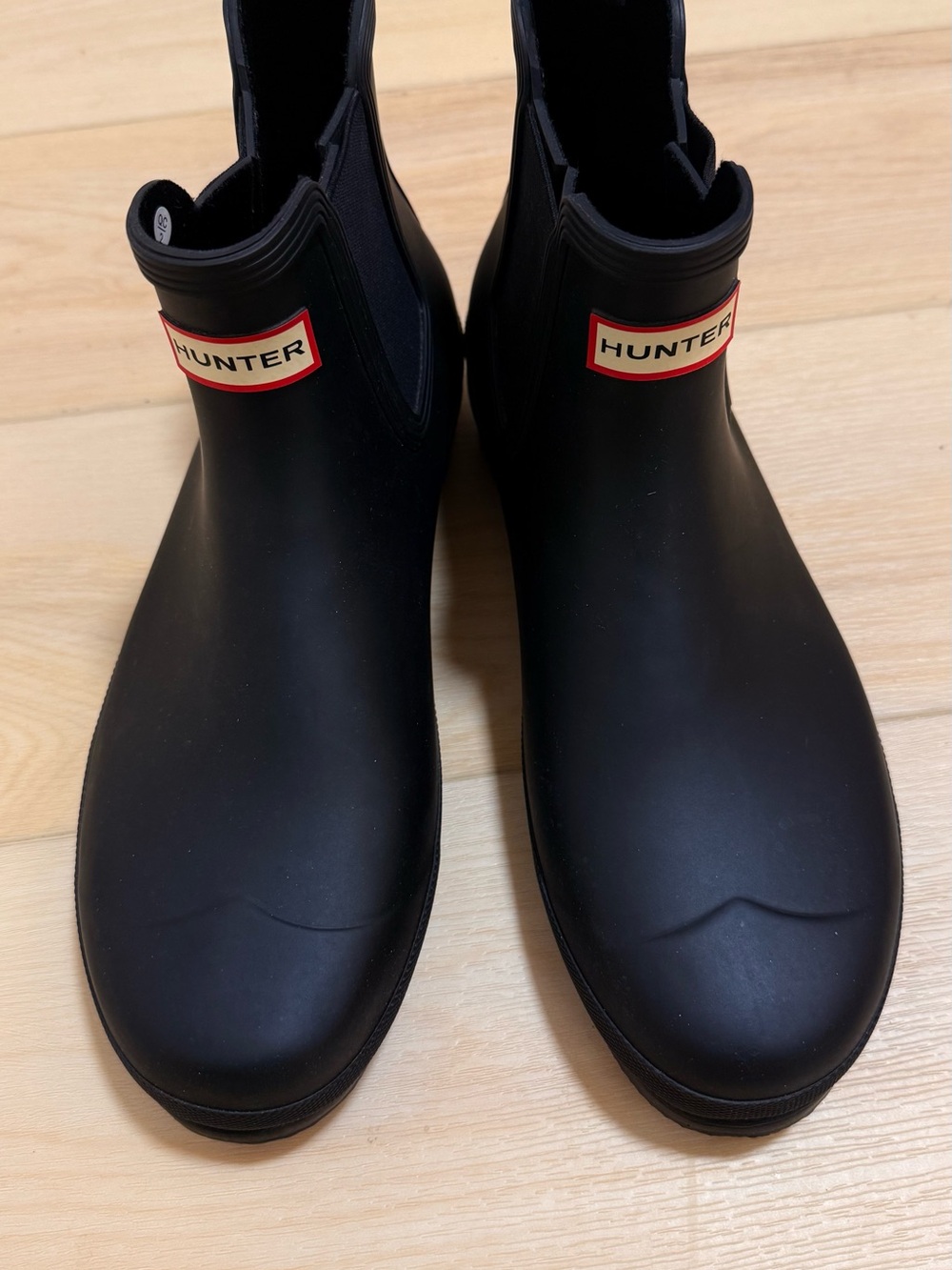 Hunter Men's Black Chelsea Rain Boots, Size 12